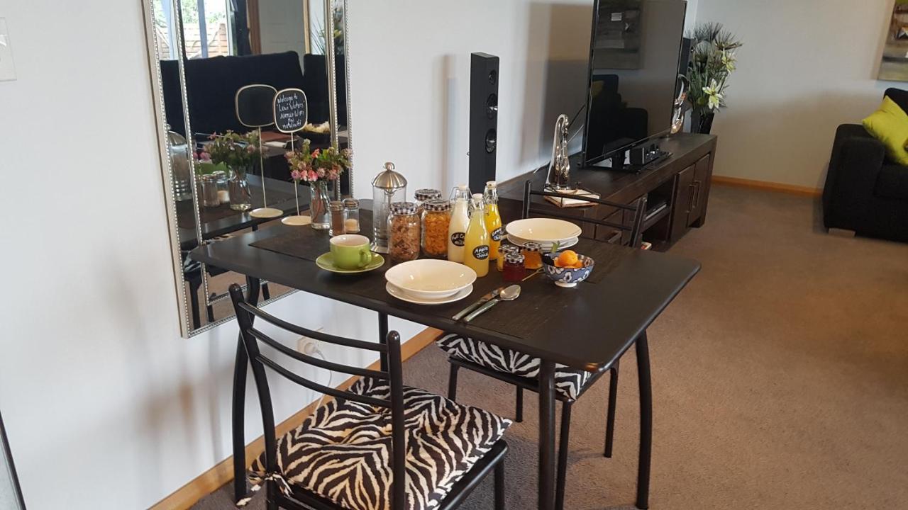 Bed and Breakfast Lewi Waters Lewisham Екстер'єр фото