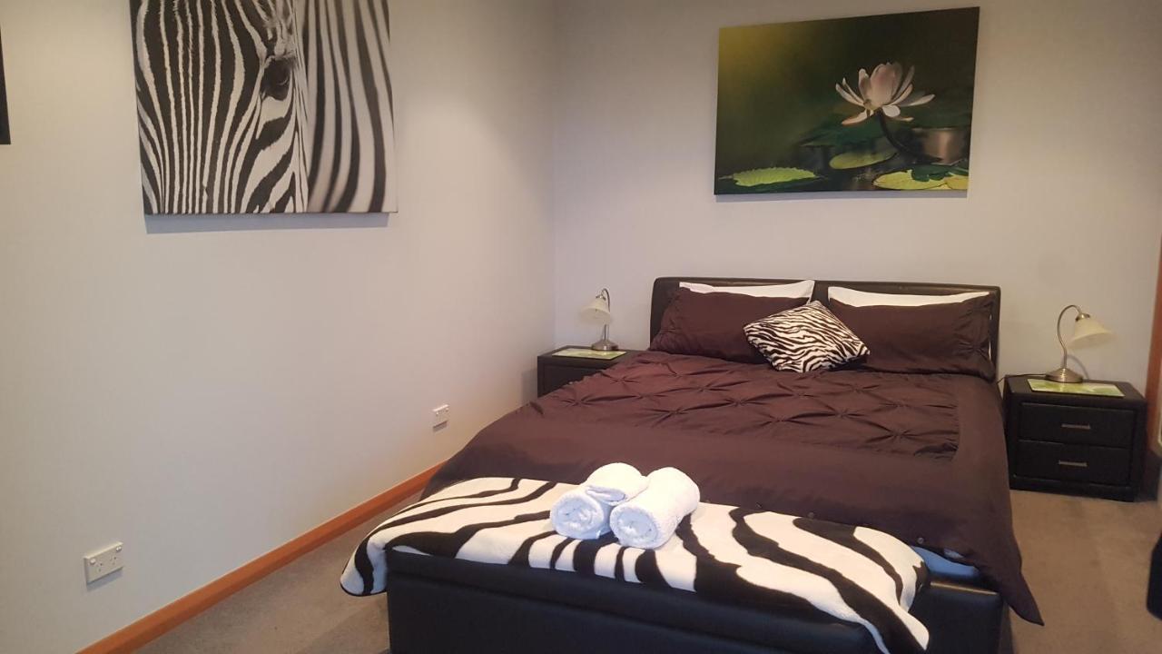 Bed and Breakfast Lewi Waters Lewisham Екстер'єр фото