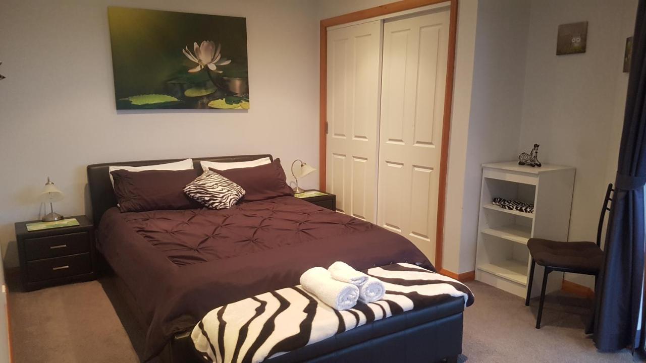 Bed and Breakfast Lewi Waters Lewisham Екстер'єр фото