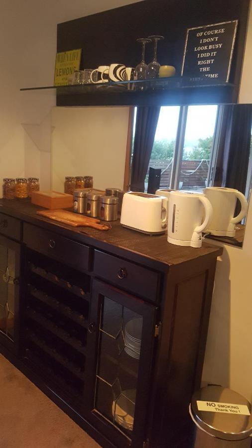 Bed and Breakfast Lewi Waters Lewisham Екстер'єр фото