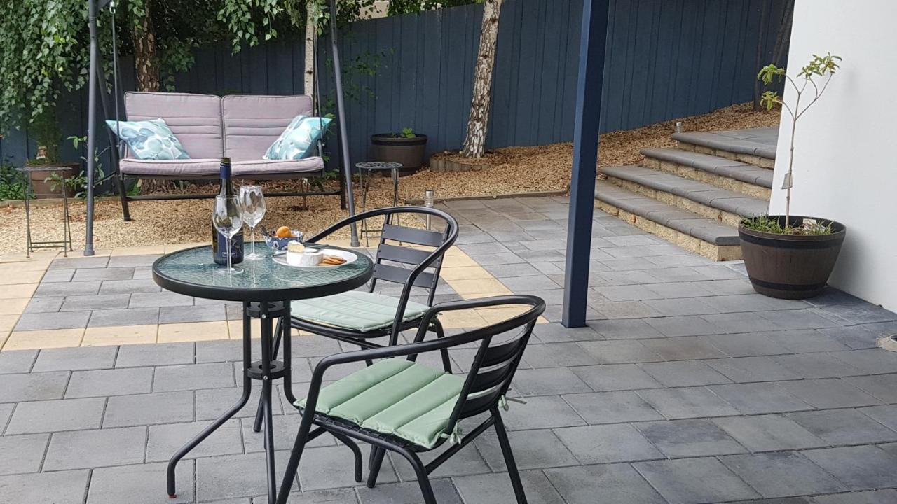 Bed and Breakfast Lewi Waters Lewisham Екстер'єр фото
